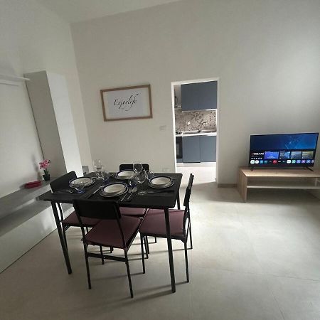 Carradori 2 Apartment-Historic Center-Autodromo Imola Bagian luar foto